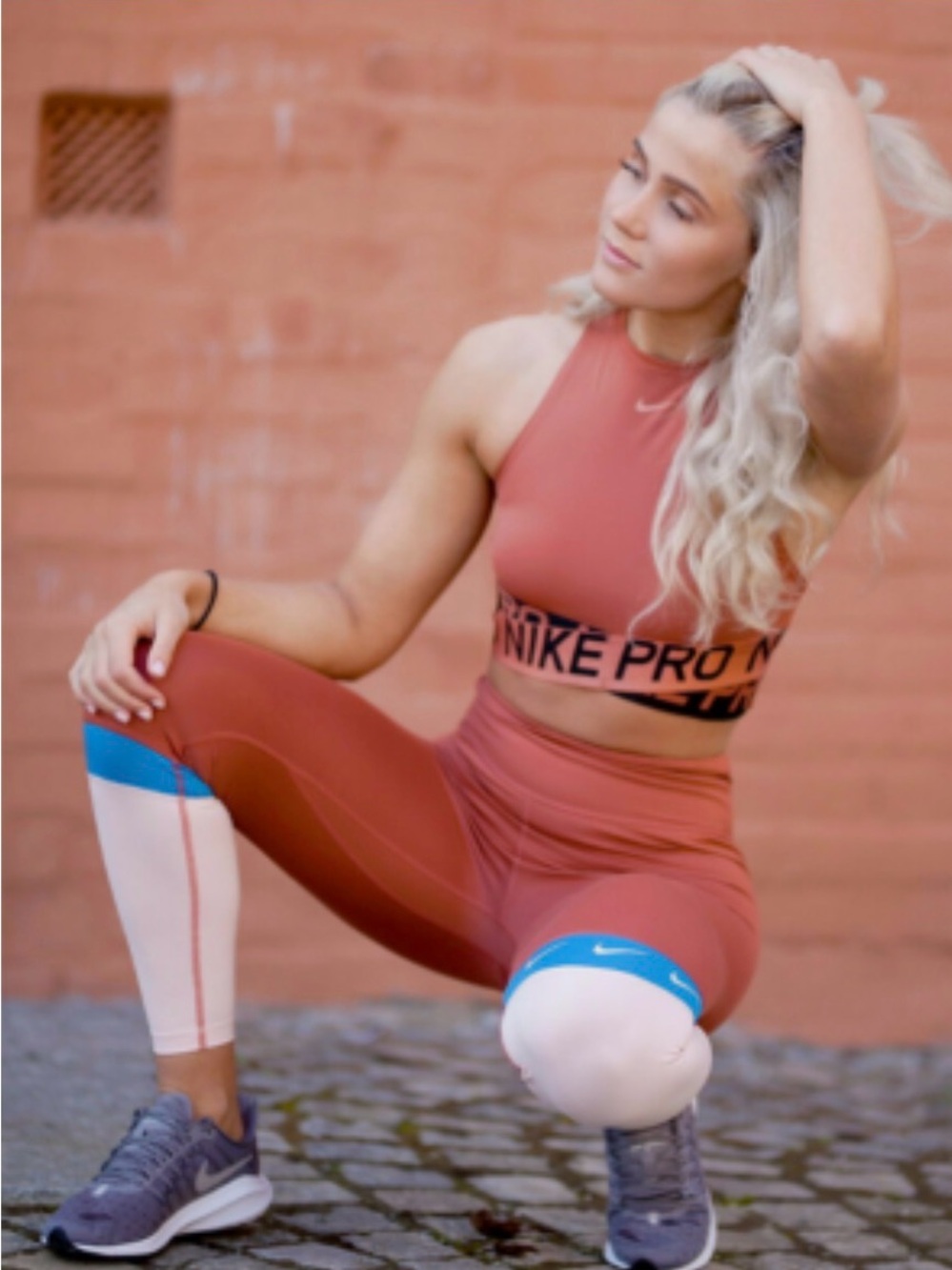 NIKE WOMENS Two-Tone Rust & Pink Athletic Bottoms